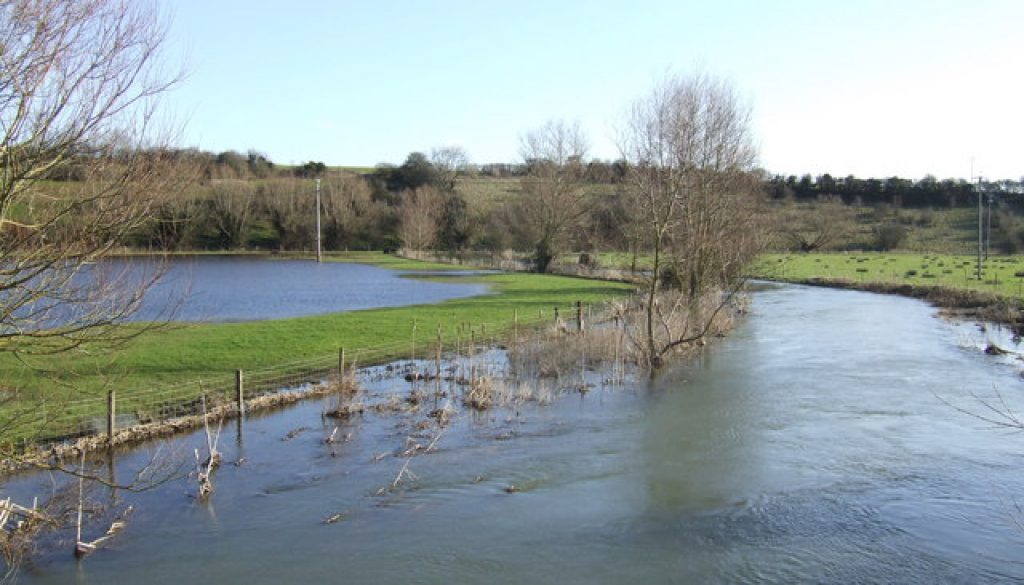 River Windrush in Flood: www.geograph.org.uk photo 319441