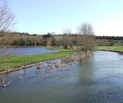 River Windrush in Flood: www.geograph.org.uk photo 319441